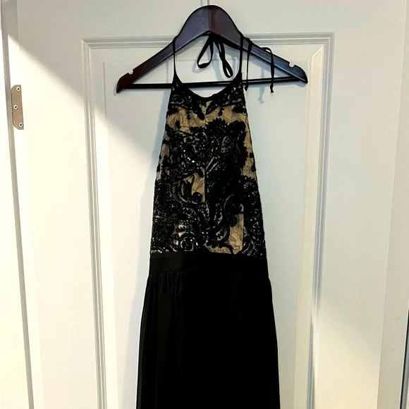 francescas black dress Francesca Flower Maxi Dress